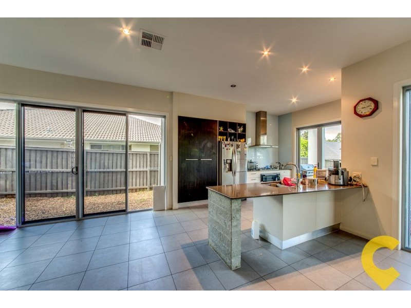 99 Livesay Road, Moggill QLD 4070