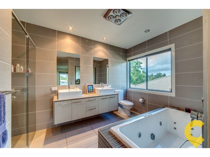 99 Livesay Road, Moggill QLD 4070