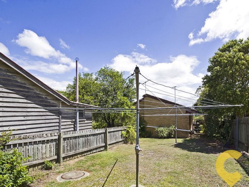 10 Gort Crescent, Stafford QLD 4053