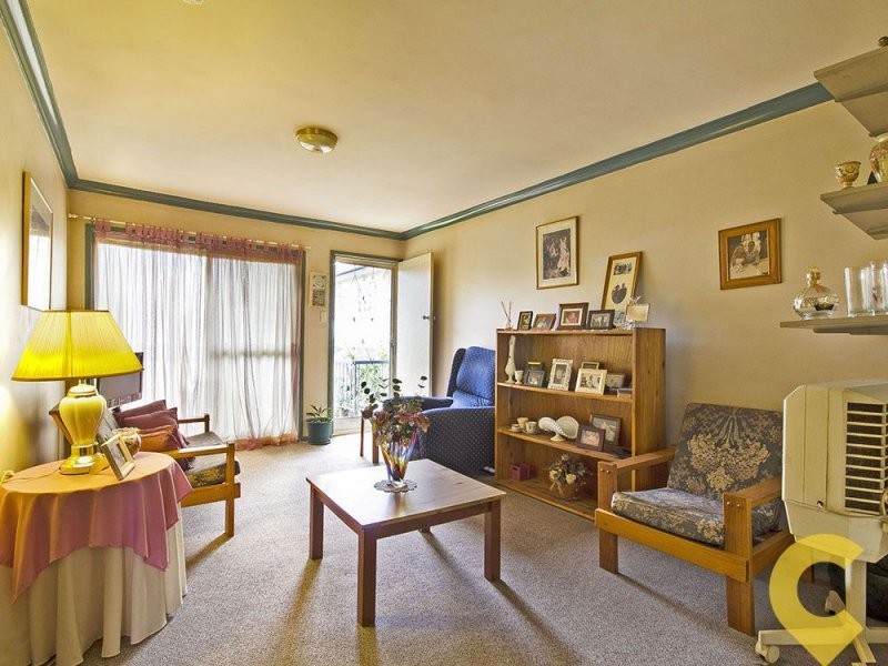 10 Gort Crescent, Stafford QLD 4053