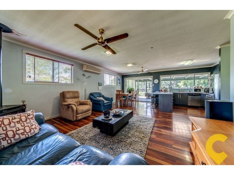94 Park Ridge Rd, Park Ridge QLD 4125