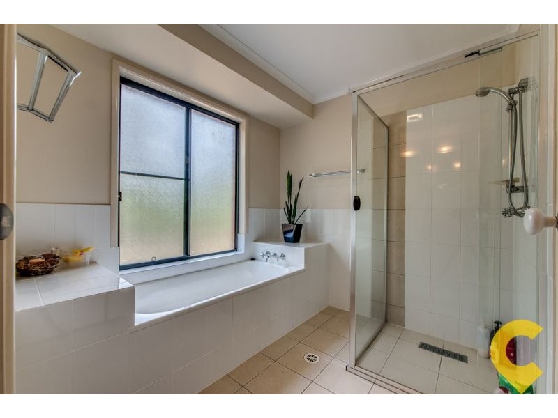 25 Pole Crescent, New Beith QLD 4124