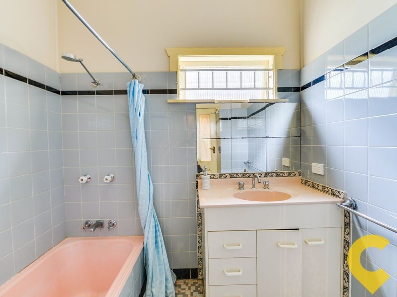 444 Waterworks Road, Ashgrove QLD 4060