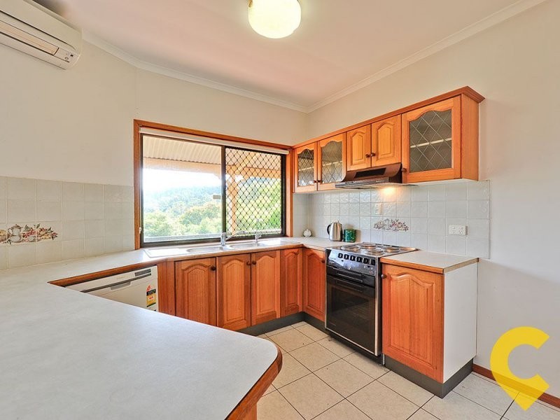 82 Chaprowe Rd, The Gap QLD 4061