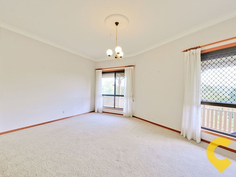 82 Chaprowe Rd, The Gap QLD 4061