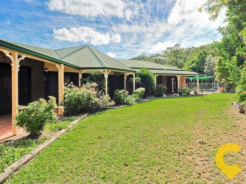 82 Chaprowe Rd, The Gap QLD 4061