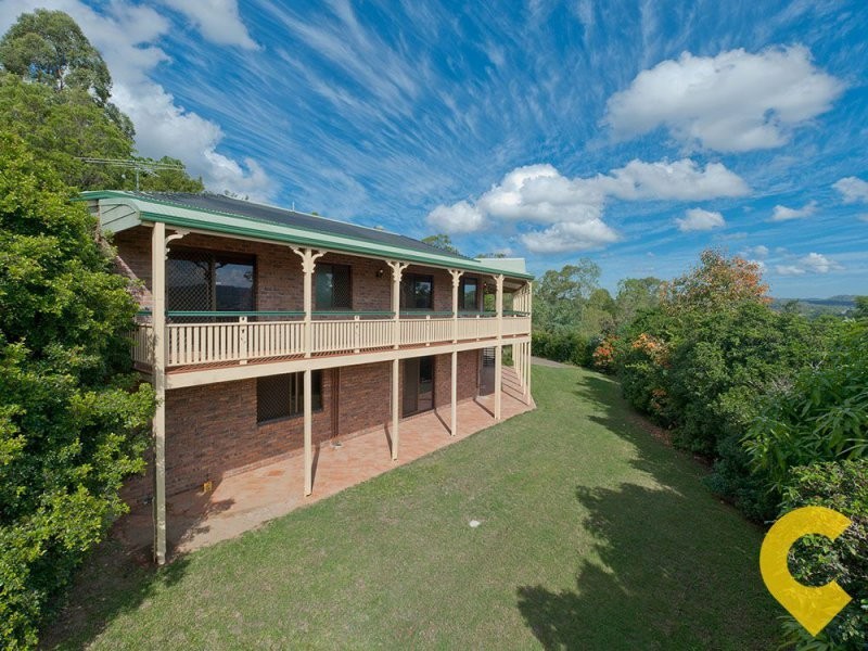 82 Chaprowe Rd, The Gap QLD 4061