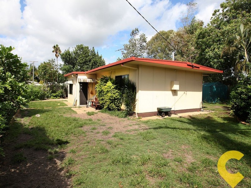 11 Gillian Street, Beachmere QLD 4510