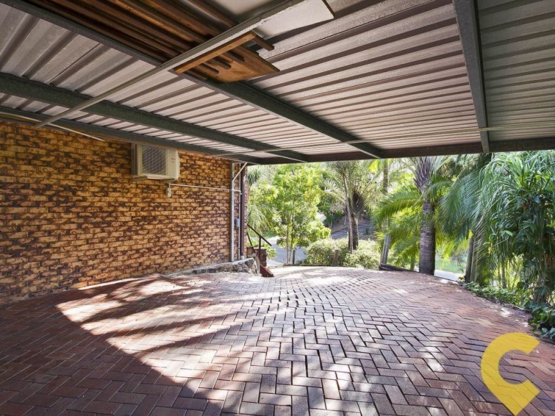 36 Yathong Court, Arana Hills QLD 4054