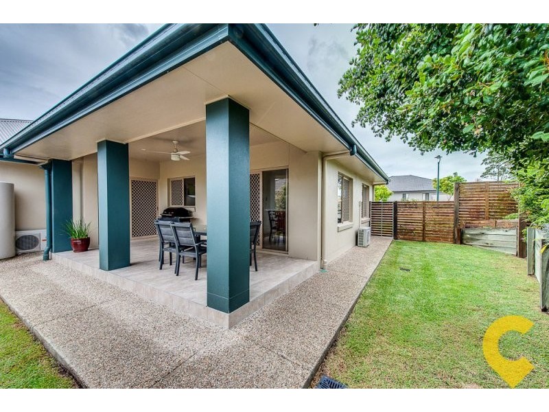 2 Hilltop Tce, Springfield Lakes QLD 4300