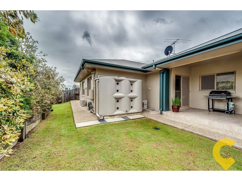 2 Hilltop Tce, Springfield Lakes QLD 4300