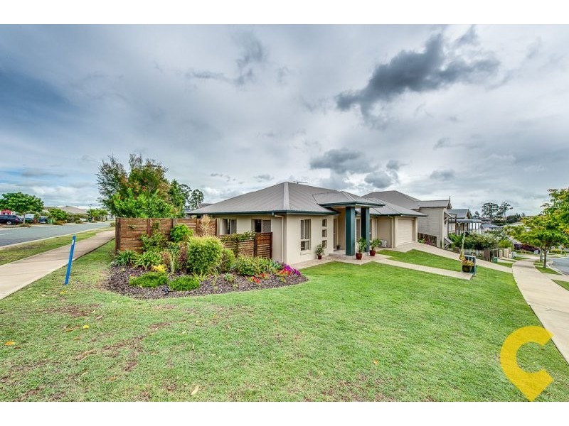 2 Hilltop Tce, Springfield Lakes QLD 4300