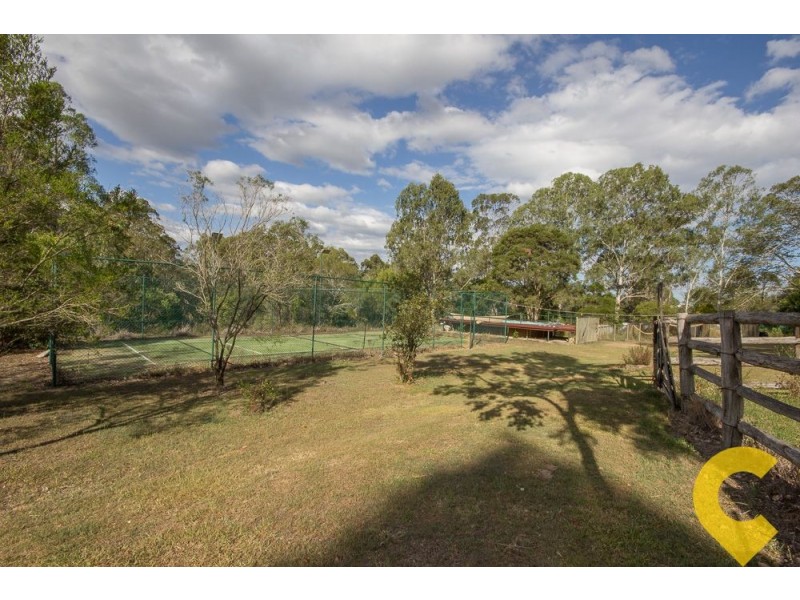196 Holdsworth Road, Chuwar QLD 4306