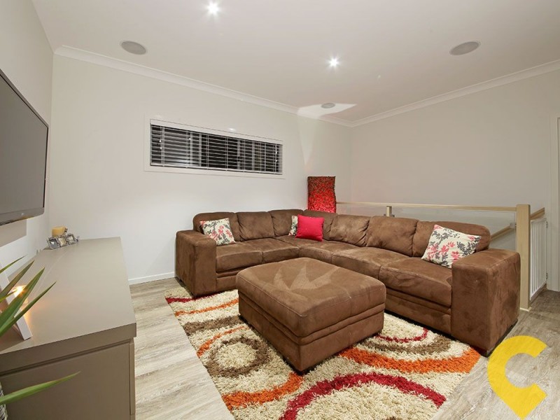 28 Drouyn Street, Deagon QLD 4017