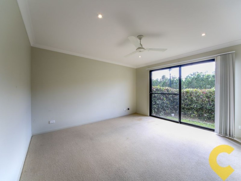 2/23 Park Esplanade, Coomera QLD 4209