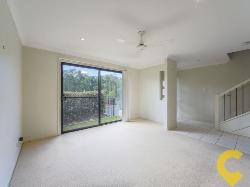 2/23 Park Esplanade, Coomera QLD 4209