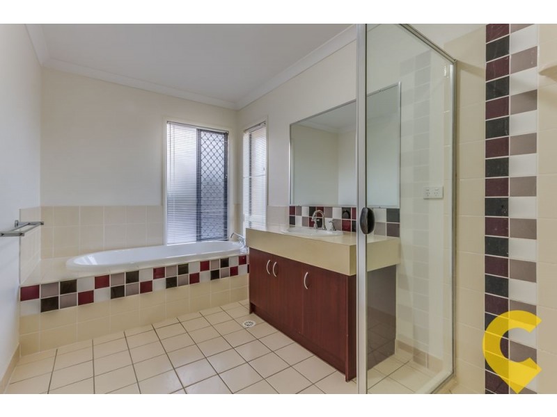 17 Kakadu Crescent, Underwood QLD 4119