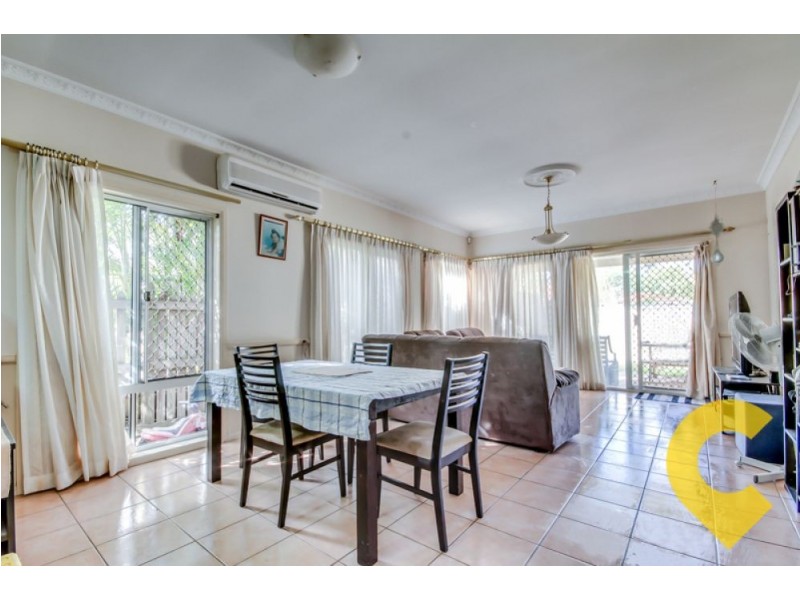 6 Grasstree Place, Forest Lake QLD 4078