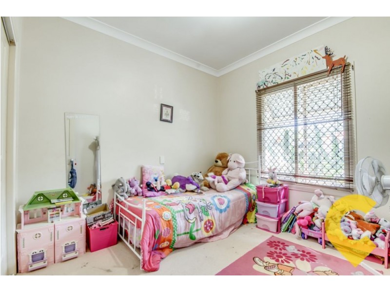 6 Grasstree Place, Forest Lake QLD 4078