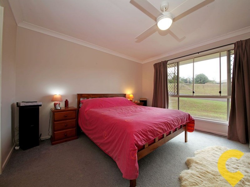 14 Parakeet Court, Warner QLD 4500