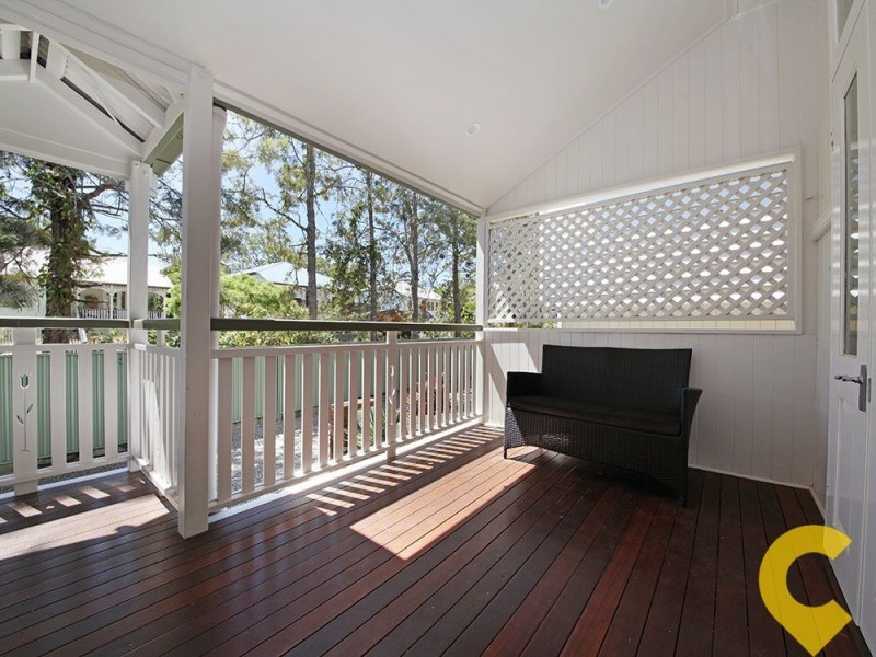 21 Oxford Place, Shorncliffe QLD 4017