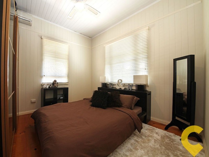 21 Oxford Place, Shorncliffe QLD 4017