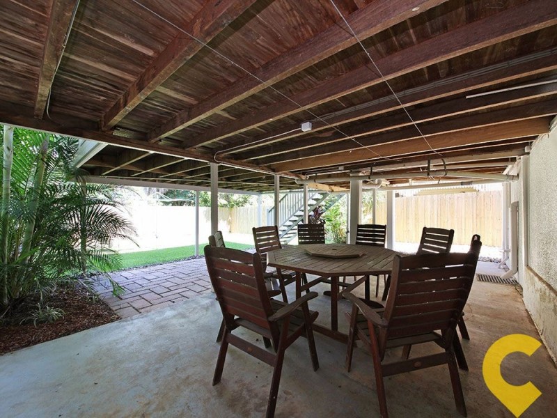 21 Oxford Place, Shorncliffe QLD 4017