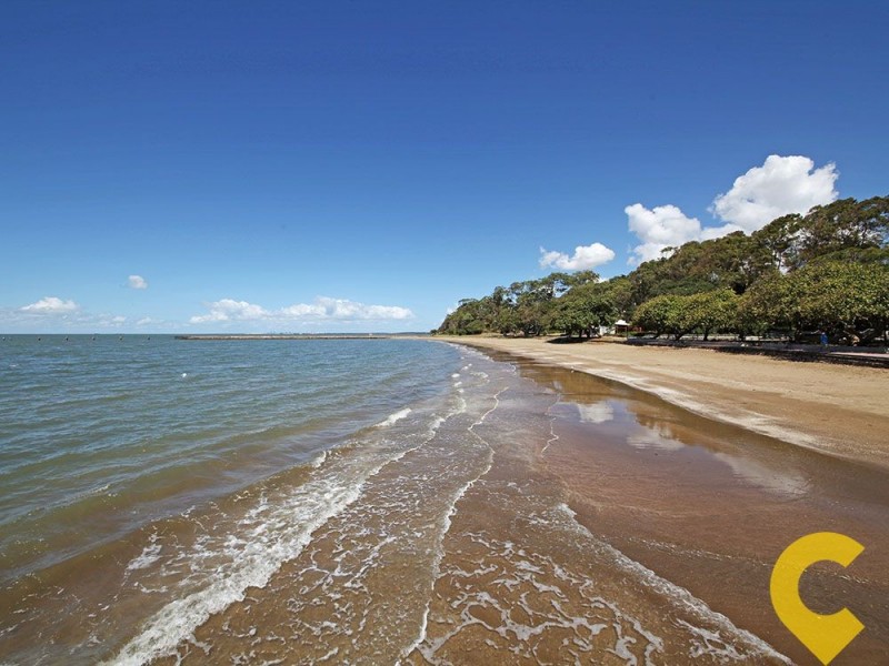 21 Oxford Place, Shorncliffe QLD 4017