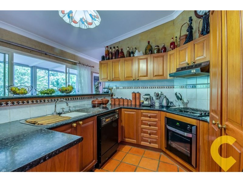 19 Philip Court, Summerholm QLD 4341