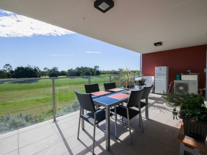 210/20 Egmont Street, Sherwood QLD 4075