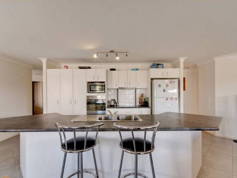 23 Sandstone Blvd, Ningi QLD 4511