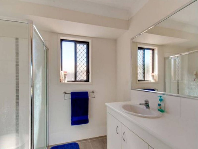 23 Sandstone Blvd, Ningi QLD 4511