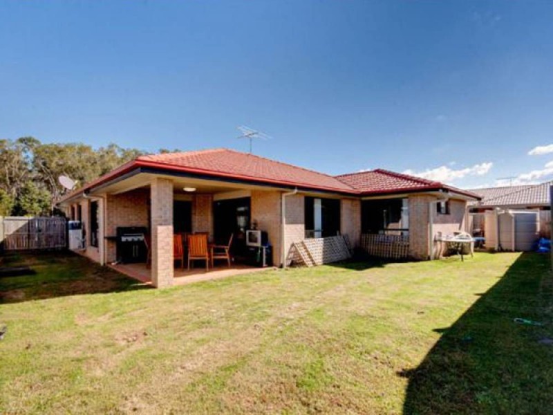 23 Sandstone Blvd, Ningi QLD 4511