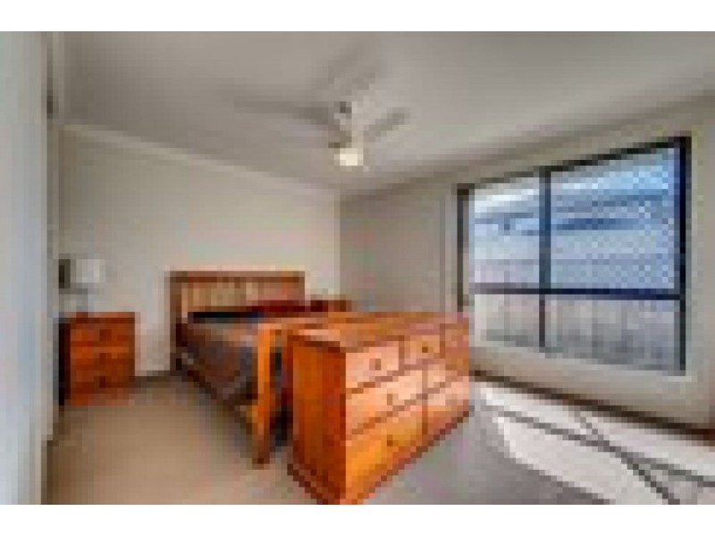 12 Acacia Street, Heathwood QLD 4110