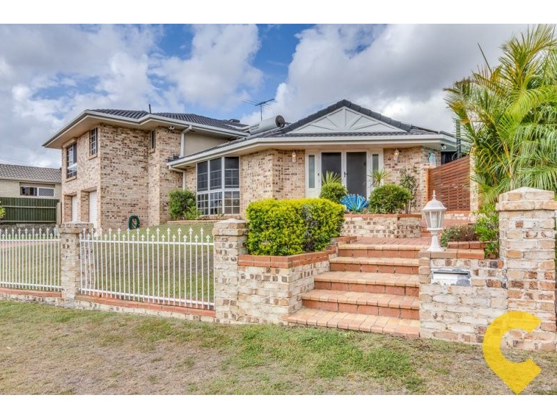 74 Blue Grass Crescent, Eight Mile Plains QLD 4113