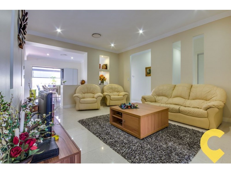 18 Cascade Drive, Underwood QLD 4119