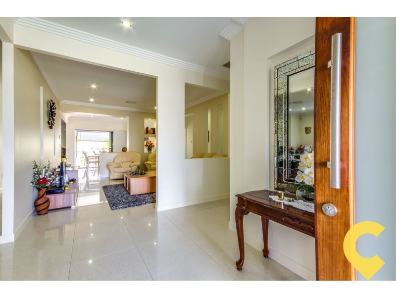 18 Cascade Drive, Underwood QLD 4119