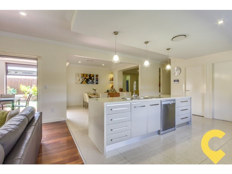 18 Cascade Drive, Underwood QLD 4119