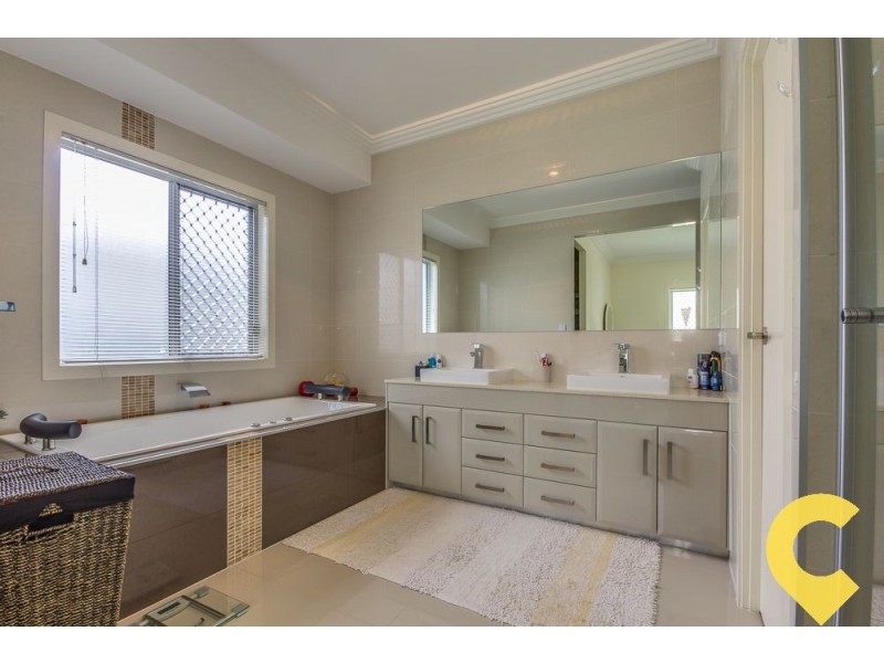 18 Cascade Drive, Underwood QLD 4119