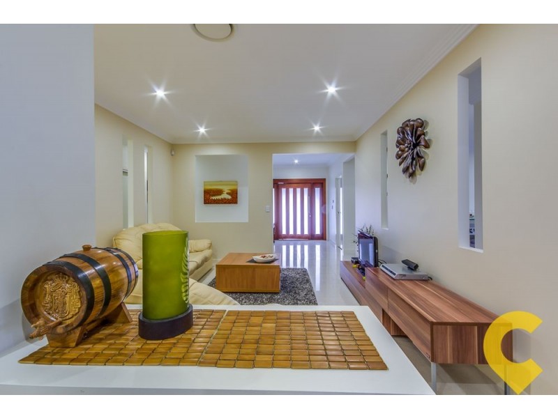 18 Cascade Drive, Underwood QLD 4119