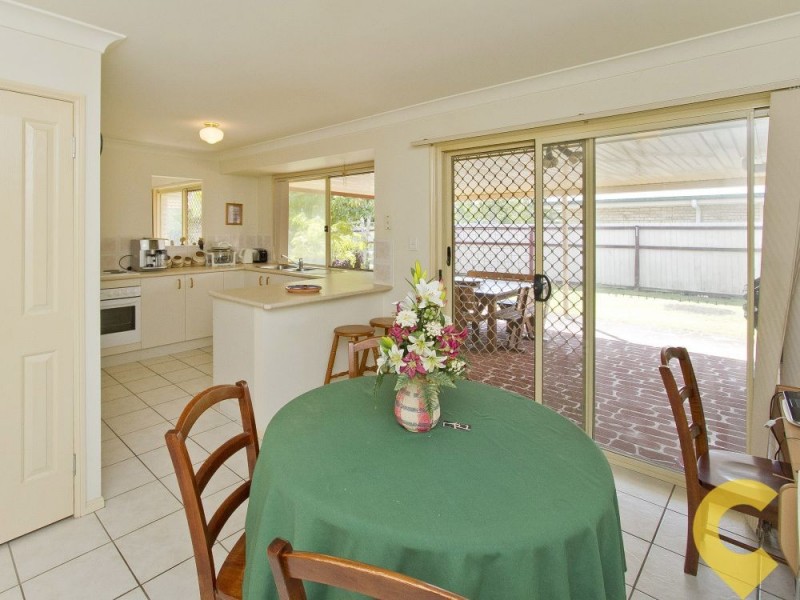 2 Sutherland Crescent, Morayfield QLD 4506