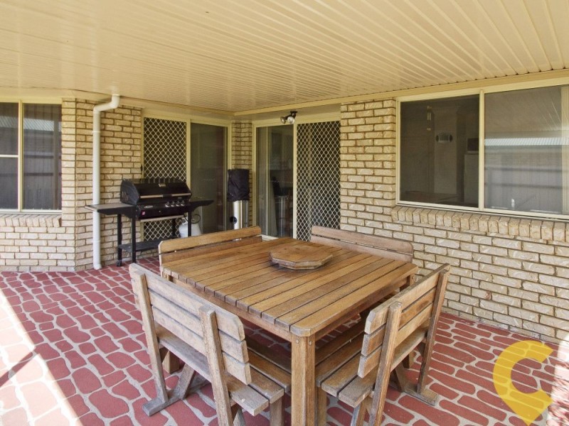 2 Sutherland Crescent, Morayfield QLD 4506