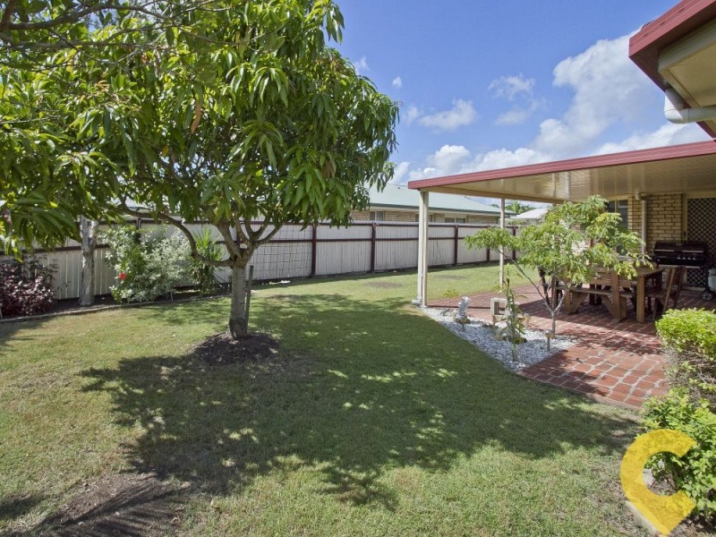 2 Sutherland Crescent, Morayfield QLD 4506