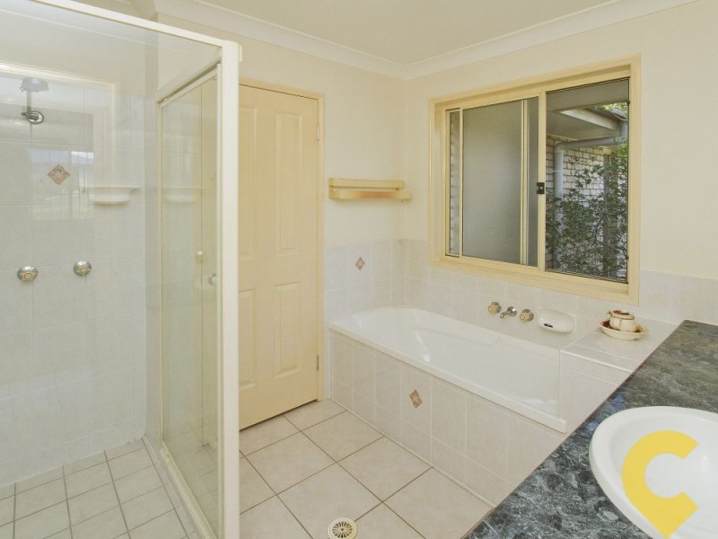 2 Sutherland Crescent, Morayfield QLD 4506