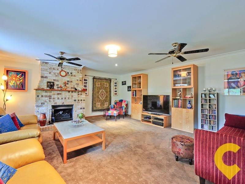 2 Ceratodus Court, Lawnton QLD 4501