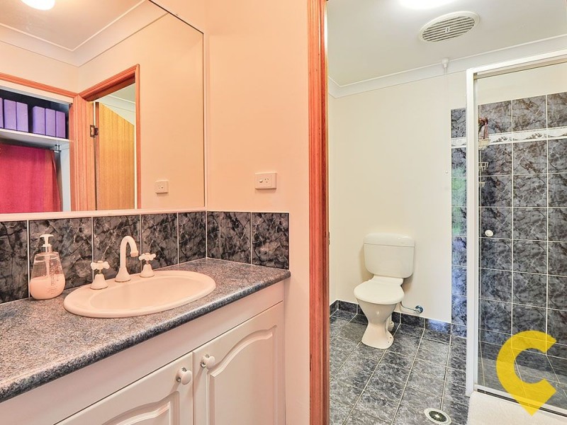 2 Ceratodus Court, Lawnton QLD 4501