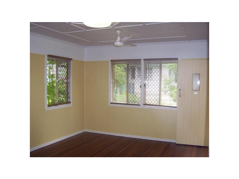 72 Corrigan Street, Keperra QLD 4054