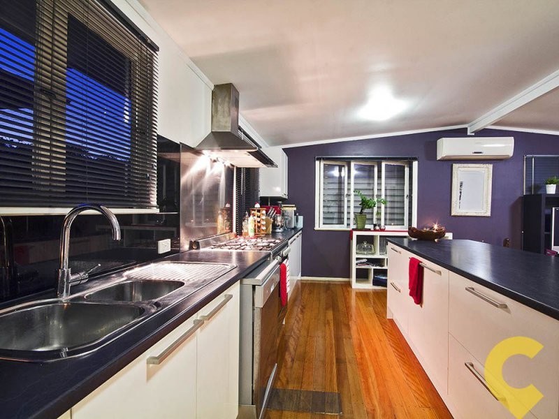 63 Patricks Road, Arana Hills QLD 4054