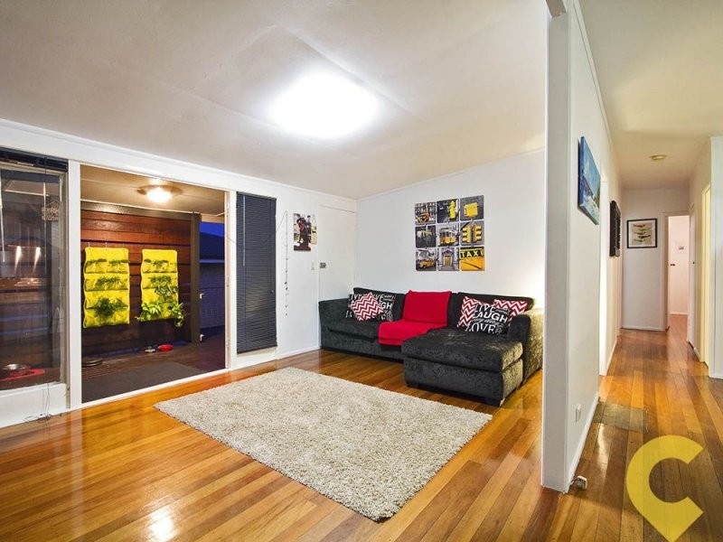 63 Patricks Road, Arana Hills QLD 4054