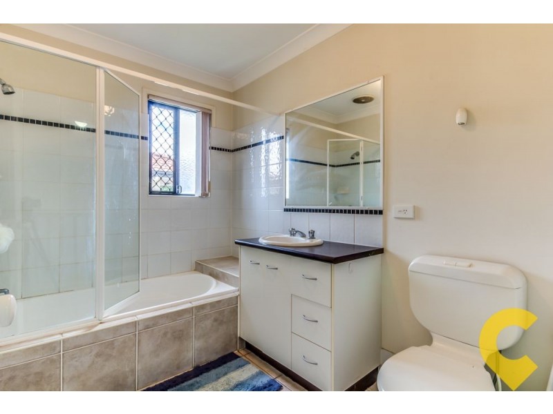 9/7 Nev Close, Wishart QLD 4122